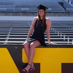 Meet your Posher, Rachel